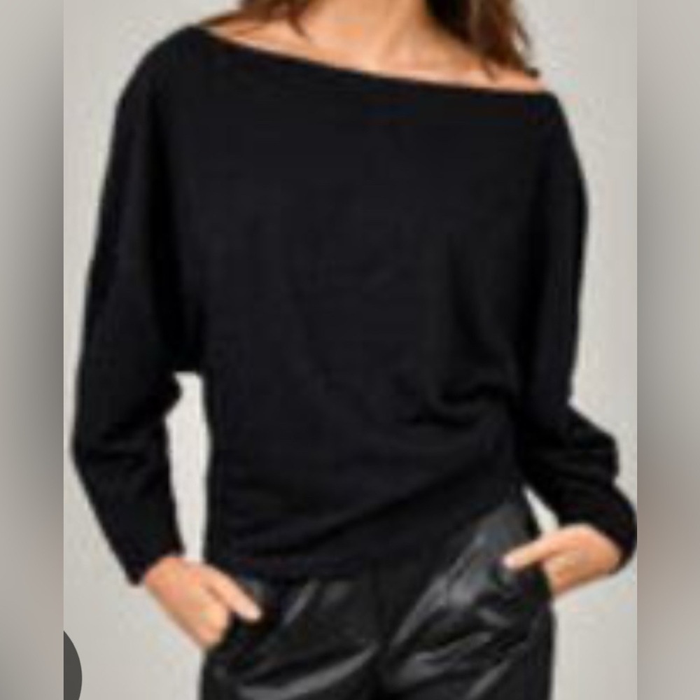 NEW RD STYLE  Deep Black Off-the-Shoulder Top
